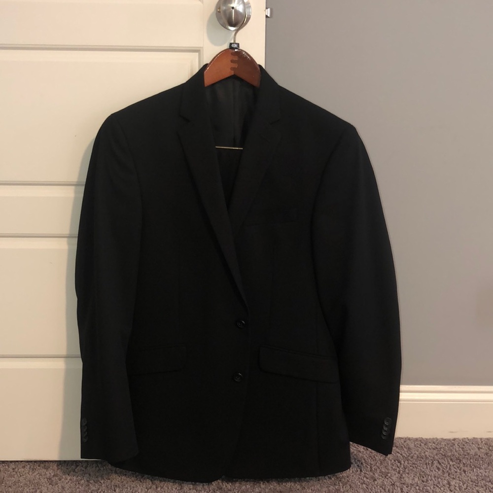 Kenneth Cole 2 Piece Suit